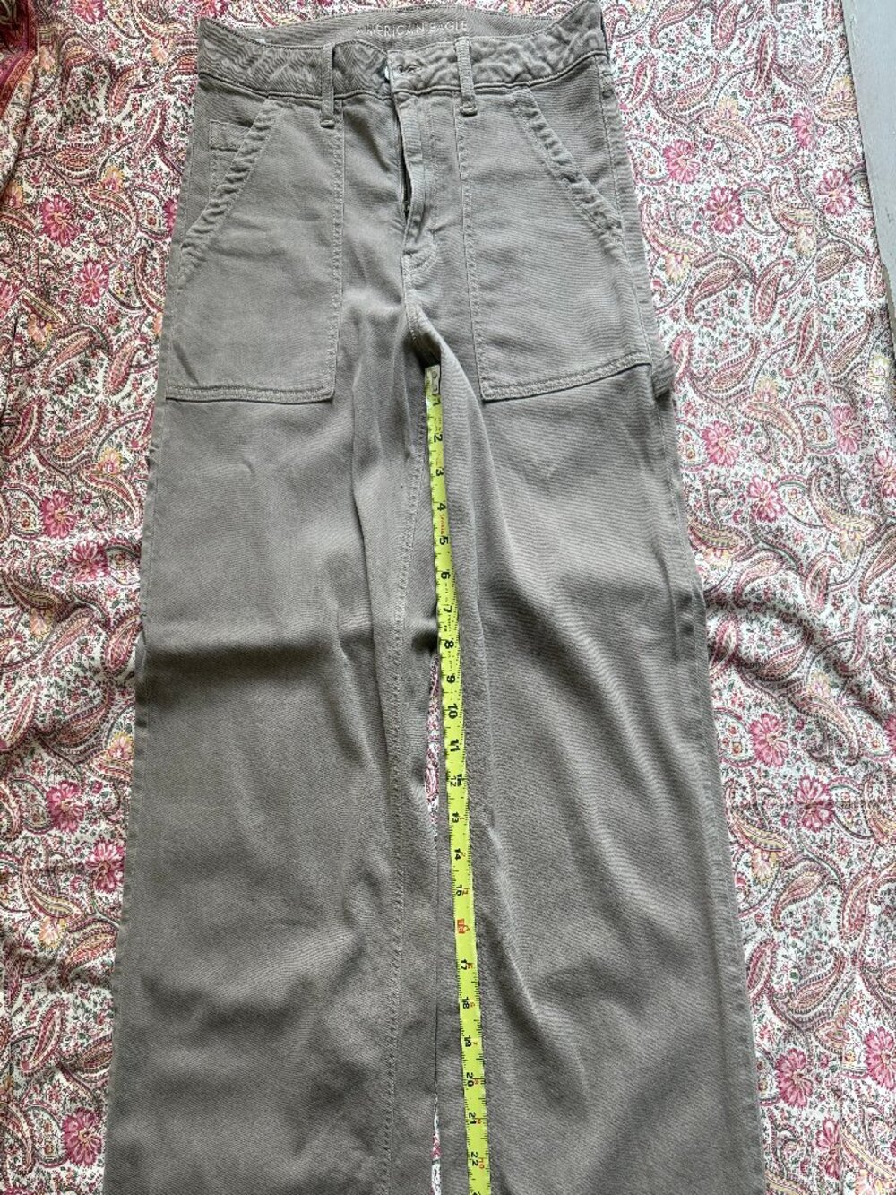 American Eagle Super High-Rise Baggy Wide Leg Dreamy Drape